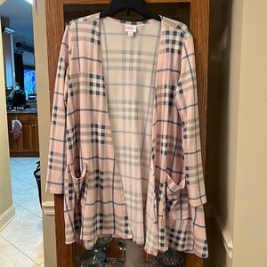 Cardigan with pockets